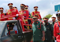 Majenerali wastaafu waagwa rasmi